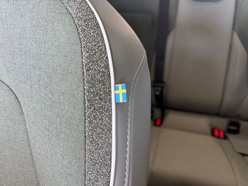 New 2026 Volvo EX30 Cross Country Ultra w/ Protection Package Premier image 24