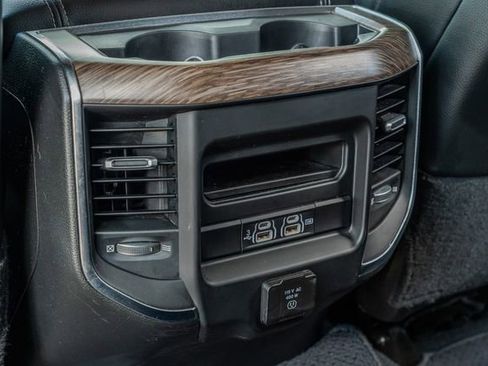 Used 2019 RAM 2500 Laramie AWD/4WD image 36