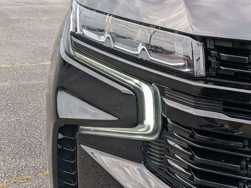 Used 2023 Chevrolet Tahoe RST w/ Luxury Package RWD image 13