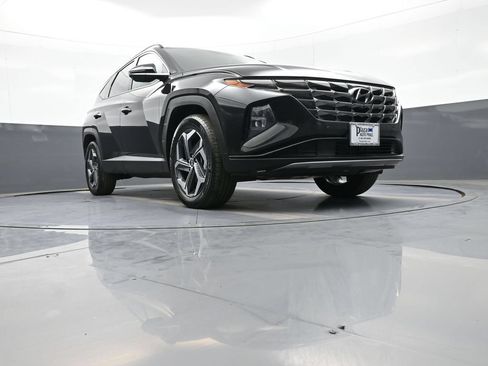 Certified 2024 Hyundai Tucson Limited AWD/4WD image 28