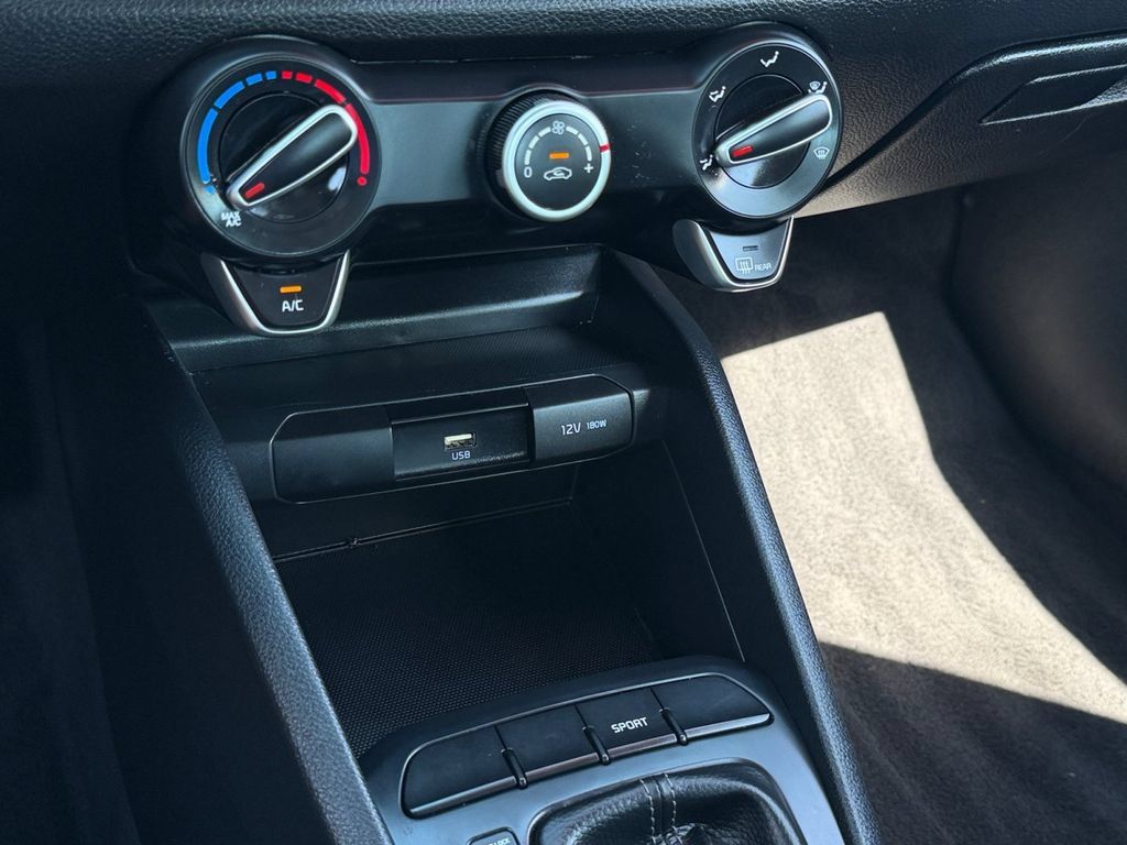 Used 2021 Kia Rio S FWD image 25
