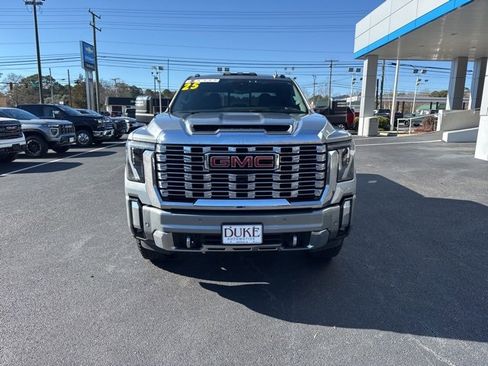 Used 2025 GMC Sierra 2500 Denali w/ Denali Reserve Package image 2