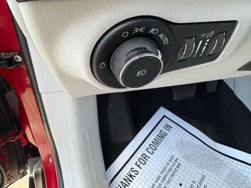 Used 2018 Jeep Compass Latitude image 15