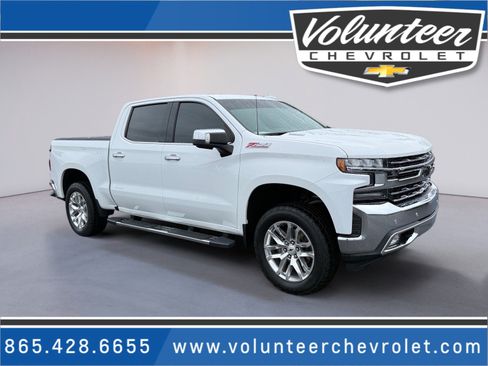 Used 2020 Chevrolet Silverado 1500 LTZ AWD/4WD image 1