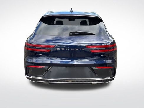 Used 2026 Genesis GV70 2.5T Advanced image 4