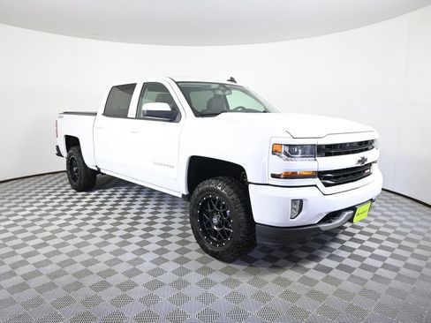 Used 2016 Chevrolet Silverado 1500 LT w/ All Star Edition AWD/4WD image 10