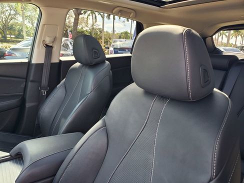 Certified 2023 Acura RDX w/ Technology Package image 17