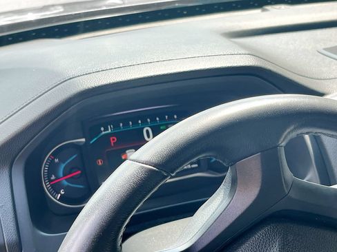 Used 2022 Honda Pilot Touring image 9