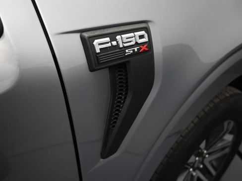 Used 2021 Ford F150 XL w/ STX Appearance Package RWD image 24