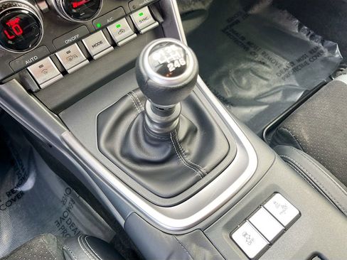Used 2023 Toyota GR86 Premium RWD image 16
