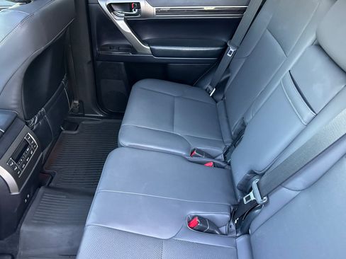 Used 2020 Lexus GX 460 Premium w/ Premium Package AWD/4WD image 26