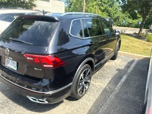 Used 2022 Volkswagen Tiguan SEL R-Line AWD/4WD image 6
