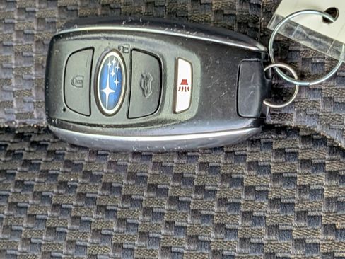 Used 2021 Subaru Forester Premium AWD/4WD image 24