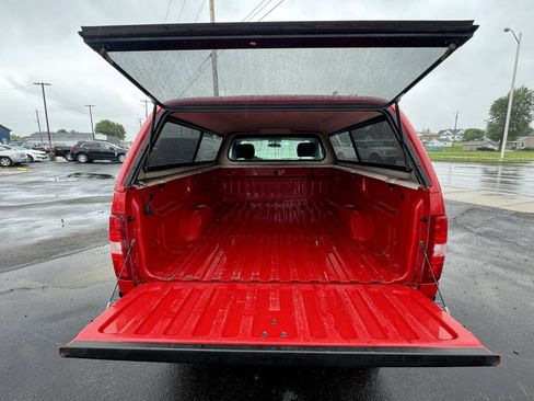 Used 2011 Chevrolet Silverado 1500 W/T RWD image 21