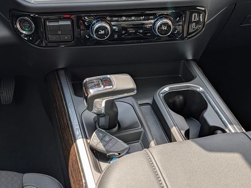 New 2026 GMC Sierra 1500 Elevation w/ Preferred Package AWD/4WD image 15