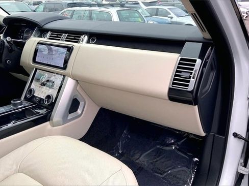 Used 2021 Land Rover Range Rover Westminster Edition image 15