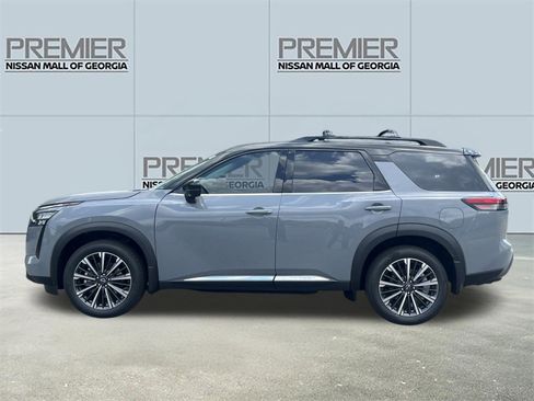 New 2026 Nissan Pathfinder Platinum FWD image 26