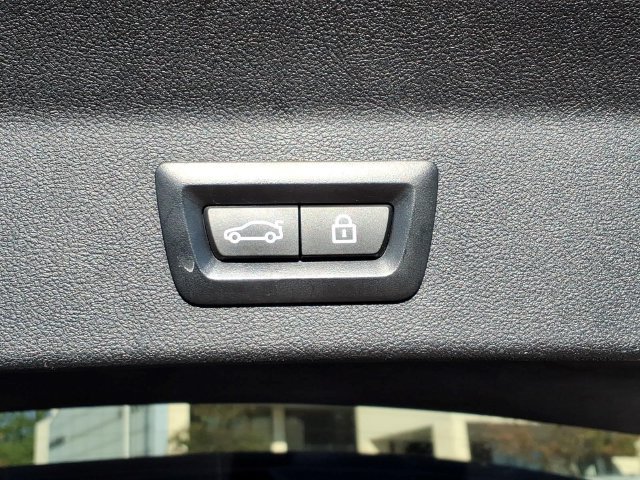 Used 2021 BMW X3 sDrive30i w/ Convenience Package RWD image 30