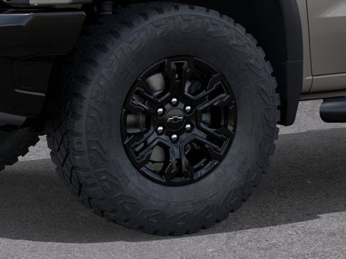 New 2026 Chevrolet Silverado 1500 ZR2 w/ LPO, Dark Essentials Package AWD/4WD image 9