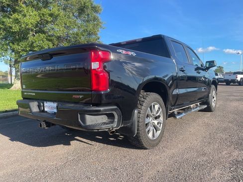 Used 2021 Chevrolet Silverado 1500 RST w/ Convenience Package II image 7