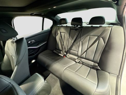 Used 2021 BMW 330i Sedan w/ M Sport Package image 13