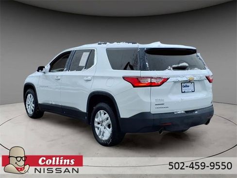 Used 2019 Chevrolet Traverse LT image 3
