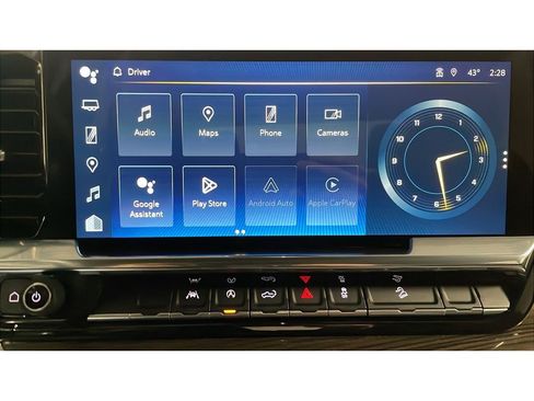 Certified 2024 Chevrolet Silverado 1500 RST image 8