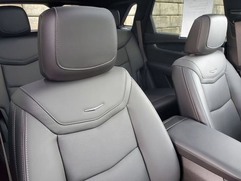 Certified 2024 Cadillac XT5 Premium Luxury AWD/4WD image 35