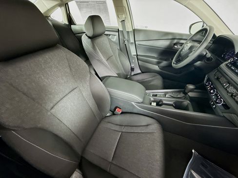 Certified 2025 Honda Accord LX image 32