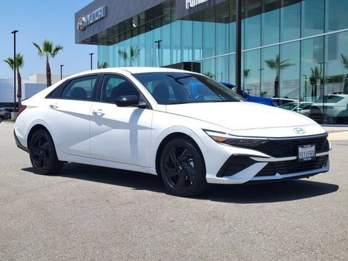 Certified 2026 Hyundai Elantra Sport w/ Cargo Package FWD image 34