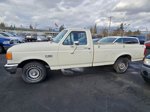 Used 1988 Ford F150 2WD Regular Cab image 2