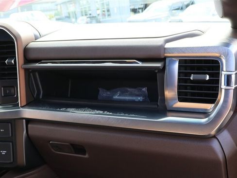 Used 2025 Ford F350 King Ranch AWD/4WD image 37