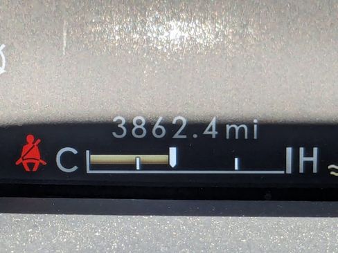 Certified 2023 Lincoln Nautilus Reserve w/ Equipment Group 201A image 31