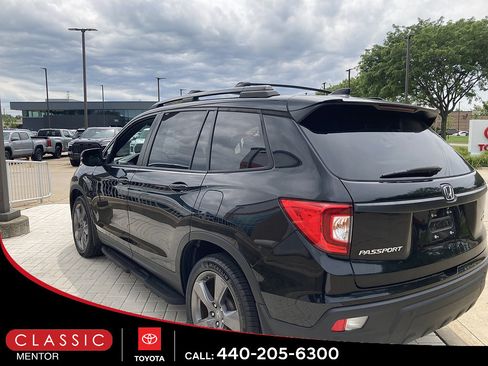 Used 2019 Honda Passport Touring image 2