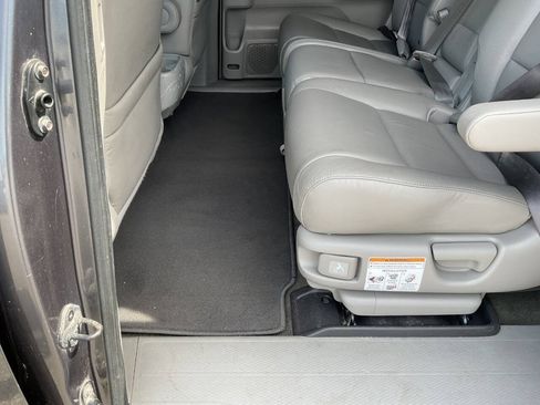 Used 2016 Honda Odyssey EX-L image 33