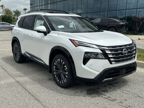 New 2026 Nissan Rogue Platinum AWD/4WD image 5