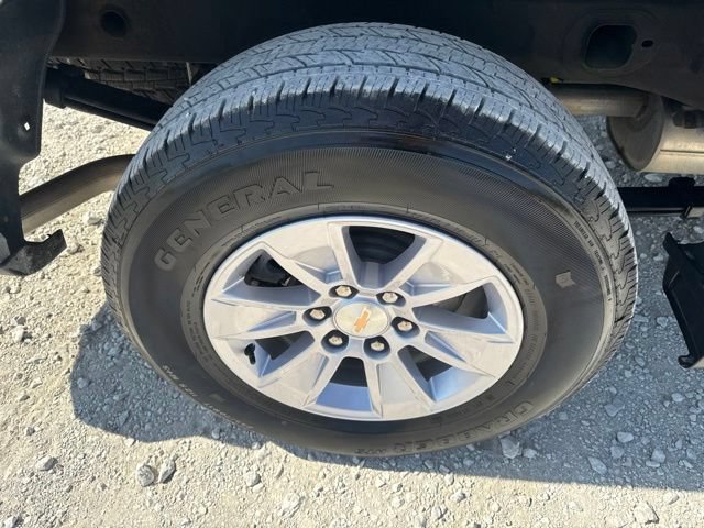Used 2026 Chevrolet Silverado 1500 LT AWD/4WD image 14
