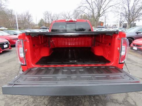 Used 2016 GMC Canyon SLE w/ All Terrain Package image 11
