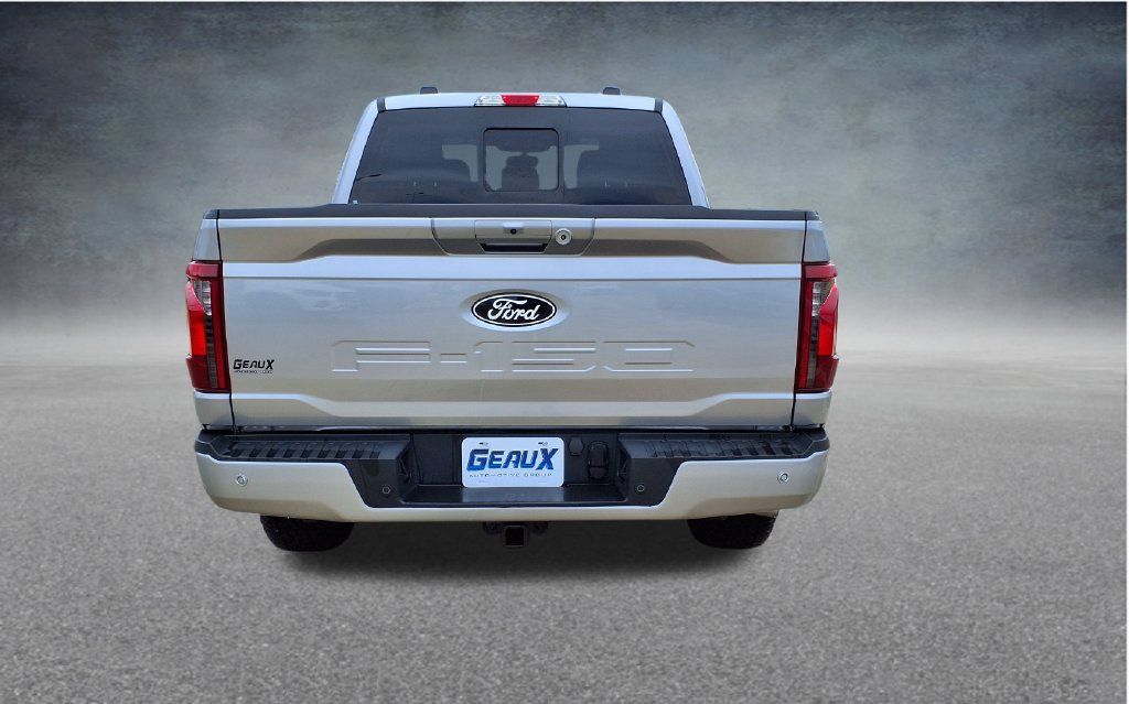 Used 2025 Ford F150 XLT w/ Equipment Group 302A MID AWD/4WD image 6