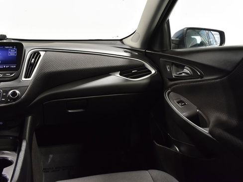 Used 2024 Chevrolet Malibu LT image 14