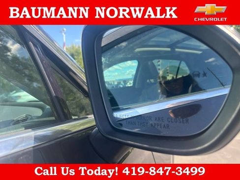 Used 2021 Buick Envision Essence w/ Technology Package I FWD image 13