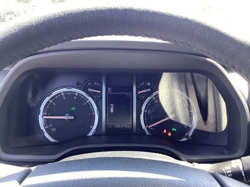 Used 2021 Toyota 4Runner Limited AWD/4WD image 14