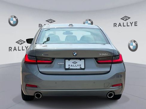 Used 2023 BMW 330i xDrive Sedan w/ Premium Package AWD/4WD image 6