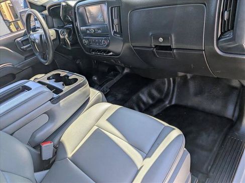 Used 2019 Chevrolet Silverado 2500 W/T w/ WT Convenience Package AWD/4WD image 18
