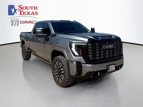 Used 2025 GMC Sierra 2500 Denali Ultimate w/ Max Trailering Package AWD/4WD image 1