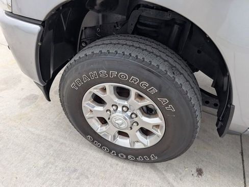 Used 2024 RAM 2500 Laramie image 8