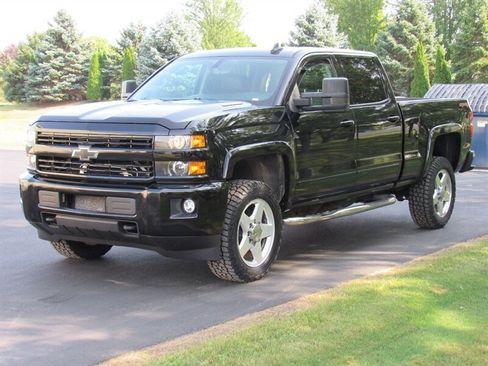 Used 2015 Chevrolet Silverado 2500 LT w/ LT Fleet Convenience Package AWD/4WD image 5