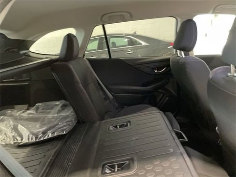 Certified 2025 Subaru Outback Premium image 15