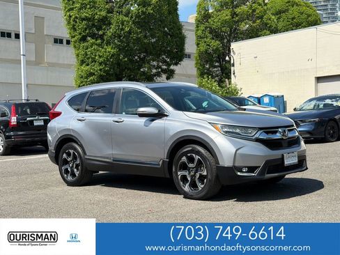 Used 2018 Honda CR-V Touring image 1