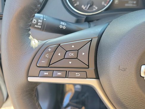 Certified 2017 Nissan Rogue SV w/ Midnight Edition image 23